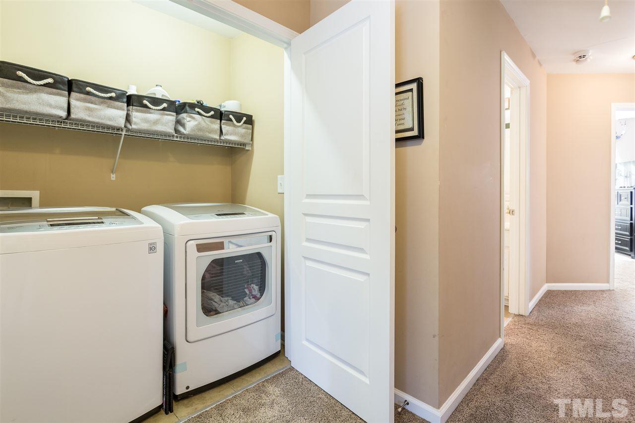 5514 Crescentview Parkway Raleigh, NC 27606 - Photo 20 of 29