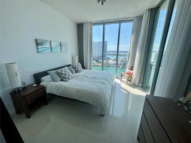 $850,000 | 7930 East Drive, Unit 1008, North Bay Village, FL 33141