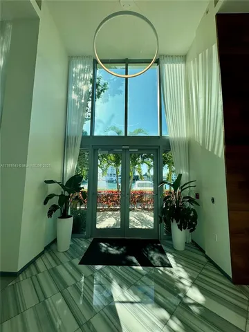 $850,000 | 7930 East Drive, Unit 1008, North Bay Village, FL 33141