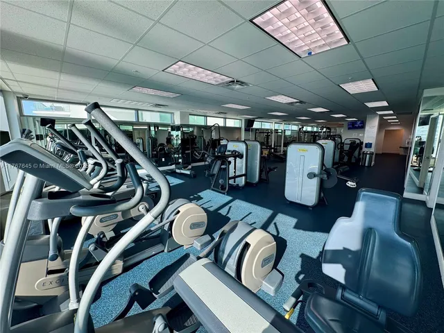 $850,000 | 7930 East Drive, Unit 1008, North Bay Village, FL 33141