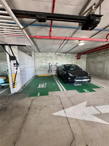 $850,000 | 7930 East Drive, Unit 1008, North Bay Village, FL 33141