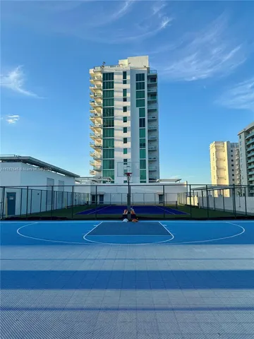 $850,000 | 7930 East Drive, Unit 1008, North Bay Village, FL 33141