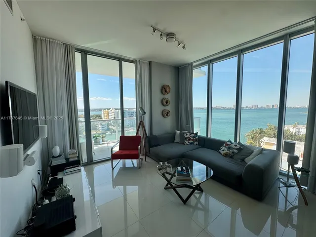 $850,000 | 7930 East Drive, Unit 1008, North Bay Village, FL 33141