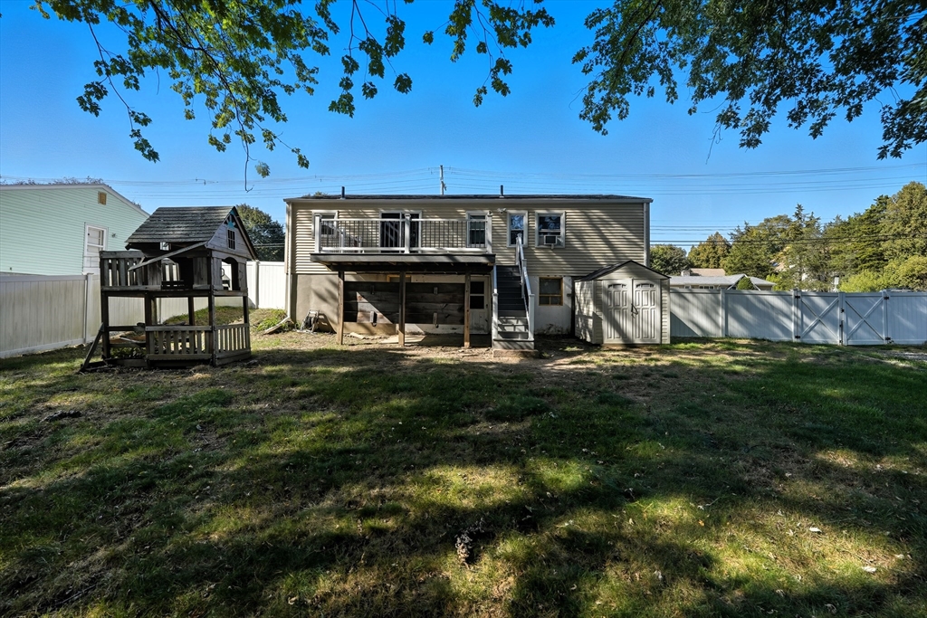 794 Homestead Avenue Holyoke, MA 01040 - Photo 6 of 34 a view of a back yard