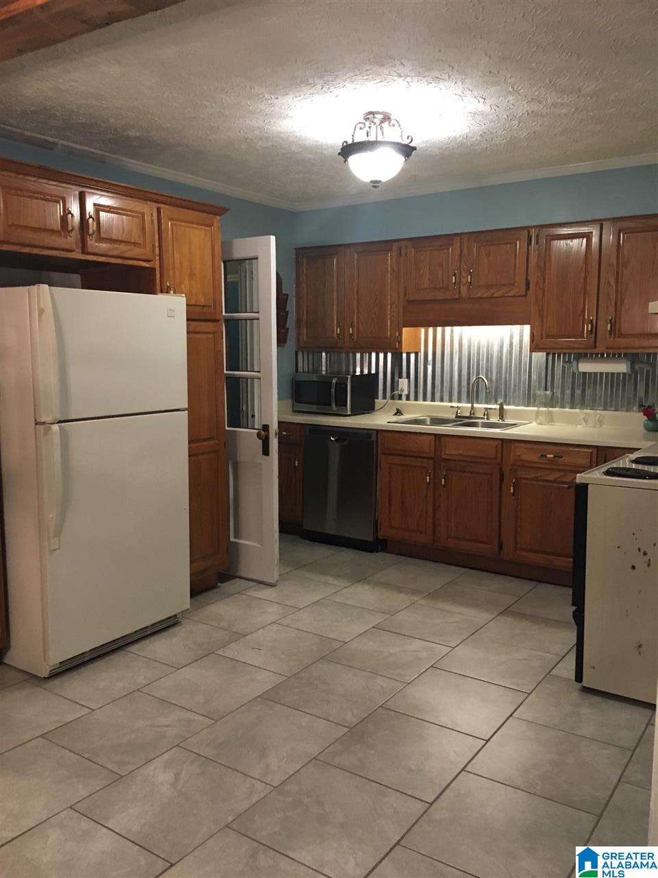 139 David Road Childersburg, AL 35044 - Photo 8 of 16