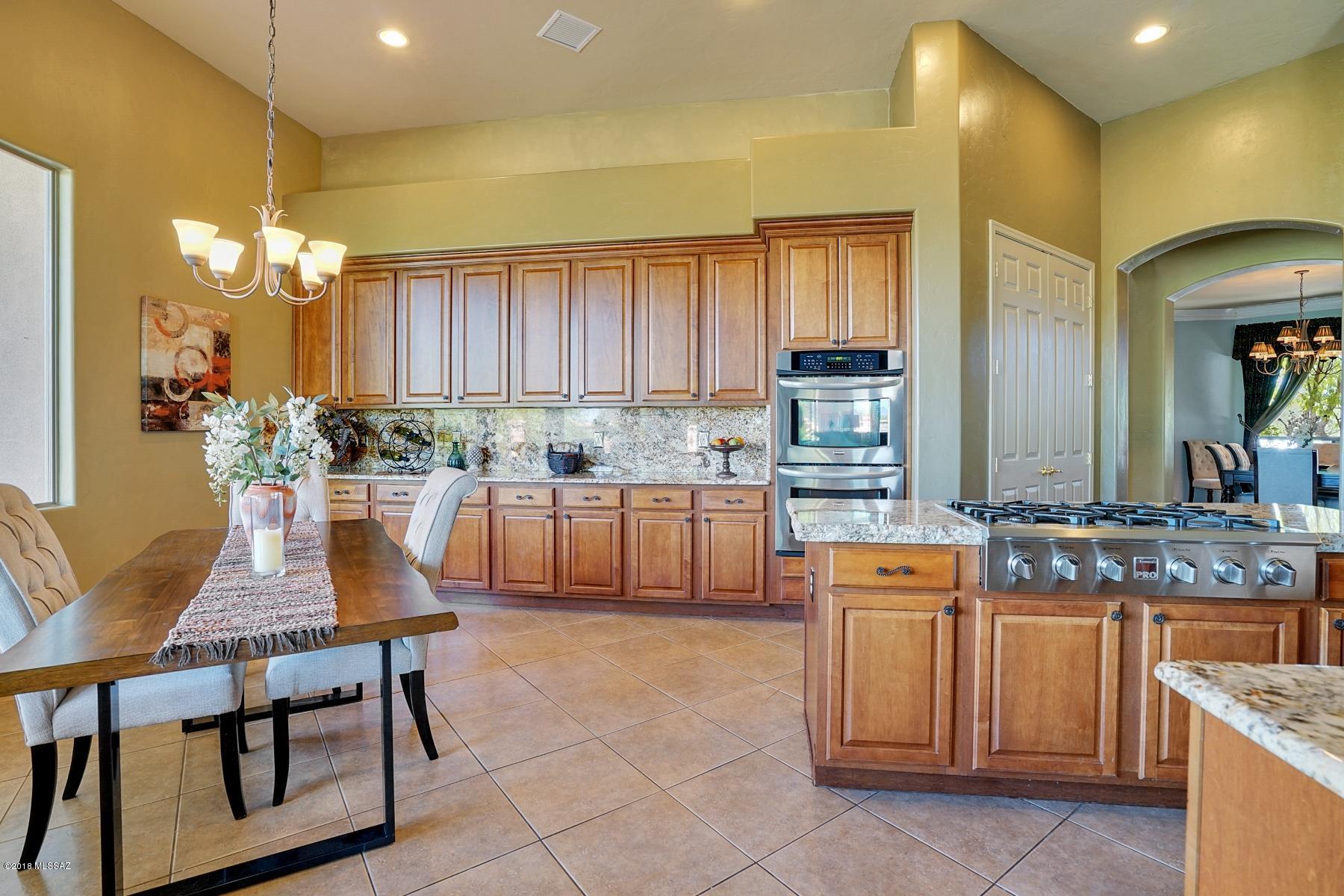 6005 North Pontatoc Road Tucson, AZ 85718 - Photo 10 of 27 Gallery Image 10