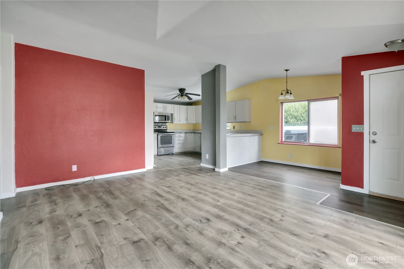 11914 Nels Peters Road Everett, WA 98208 - Photo 4 of 23