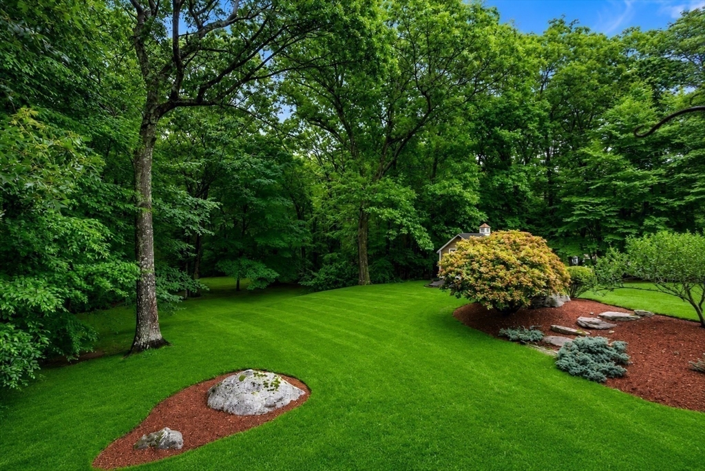 6 Old Harry Road Southborough, MA 01772 - Photo 26 of 30