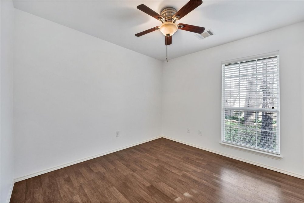 4600 Rivka Cove Austin, TX 78741 - Photo 20 of 31