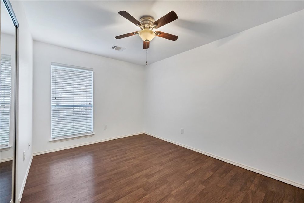 4600 Rivka Cove Austin, TX 78741 - Photo 23 of 31
