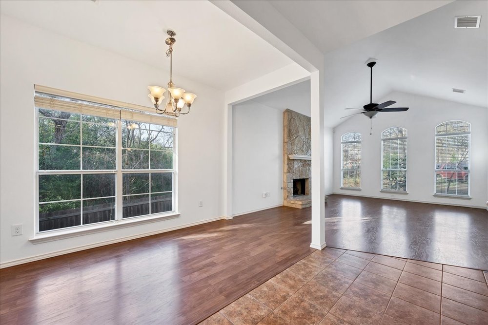 4600 Rivka Cove Austin, TX 78741 - Photo 10 of 31