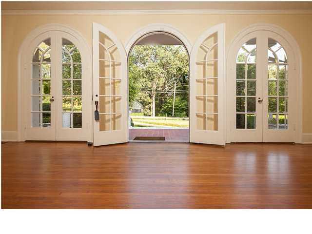 1320 Lawrence Road Chattanooga, TN 37405 - Photo 2 of 19 Additional Photo