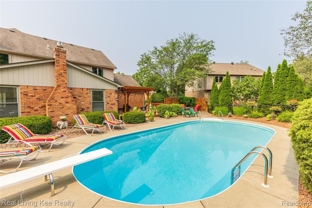 1775 Jason Circle Rochester Hills, MI 48306 - Photo 41 of 44