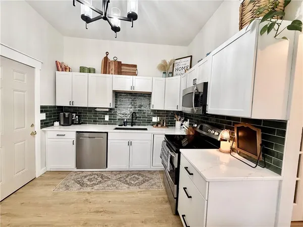 $360,000 | 619 Katy Drive, Maryville, MO 64468
