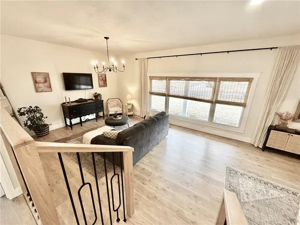 $360,000 | 619 Katy Drive, Maryville, MO 64468