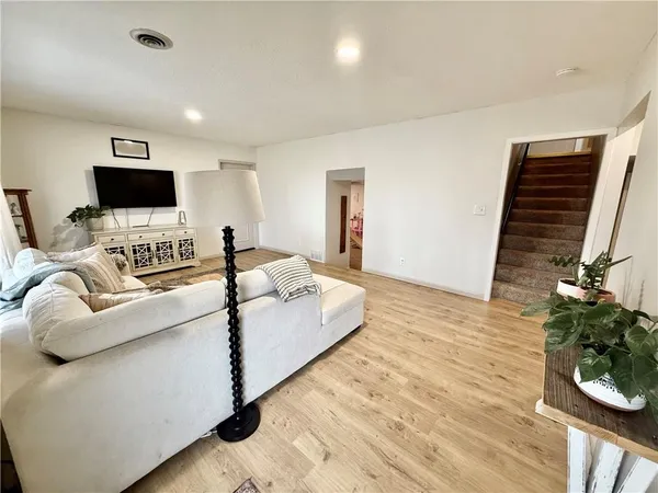 $360,000 | 619 Katy Drive, Maryville, MO 64468