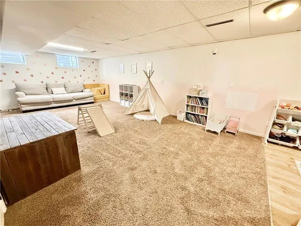 $360,000 | 619 Katy Drive, Maryville, MO 64468