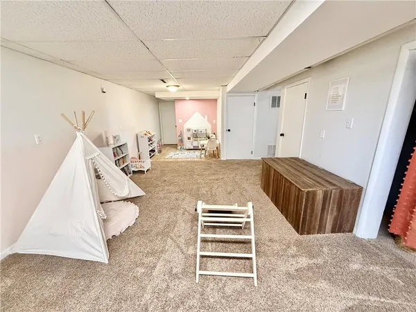 $360,000 | 619 Katy Drive, Maryville, MO 64468