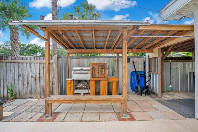 1926 Natalen Road Winter Park, FL 32792 - Photo 39 of 44 a view of a patio with table and chairs