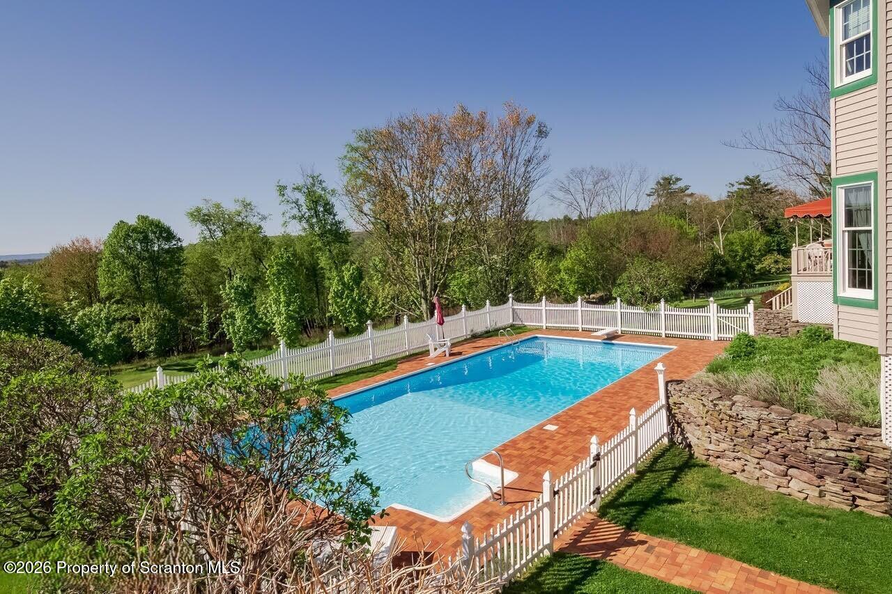 11 Rice Drive Dallas, PA 18612 - Photo 79 of 82 79