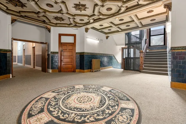 $2,000 | 9 Sewall, Unit 212, Brookline, MA 02446