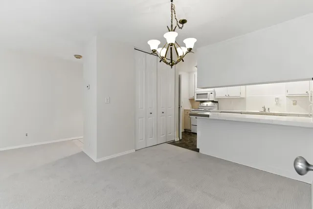 $798,000 | 728 Elm Street, Unit 205, San Carlos, CA 94070