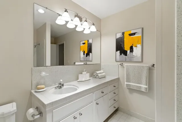 $798,000 | 728 Elm Street, Unit 205, San Carlos, CA 94070