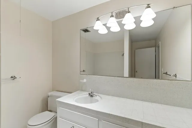 $798,000 | 728 Elm Street, Unit 205, San Carlos, CA 94070