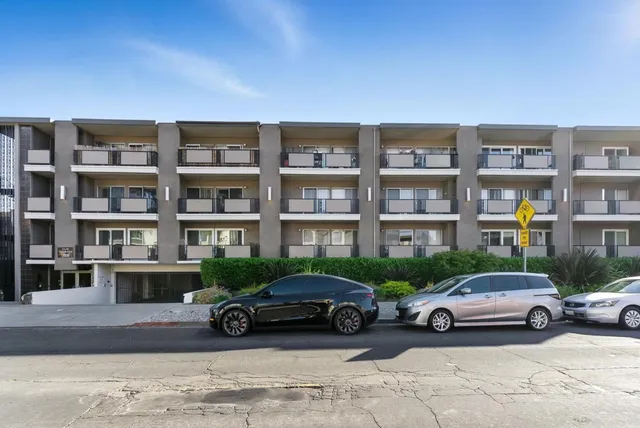 $798,000 | 728 Elm Street, Unit 205, San Carlos, CA 94070