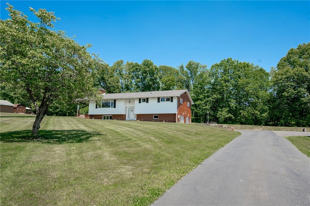 3935 Clarksburg Road Clarksburg, PA 15725 - Photo 13 of 41