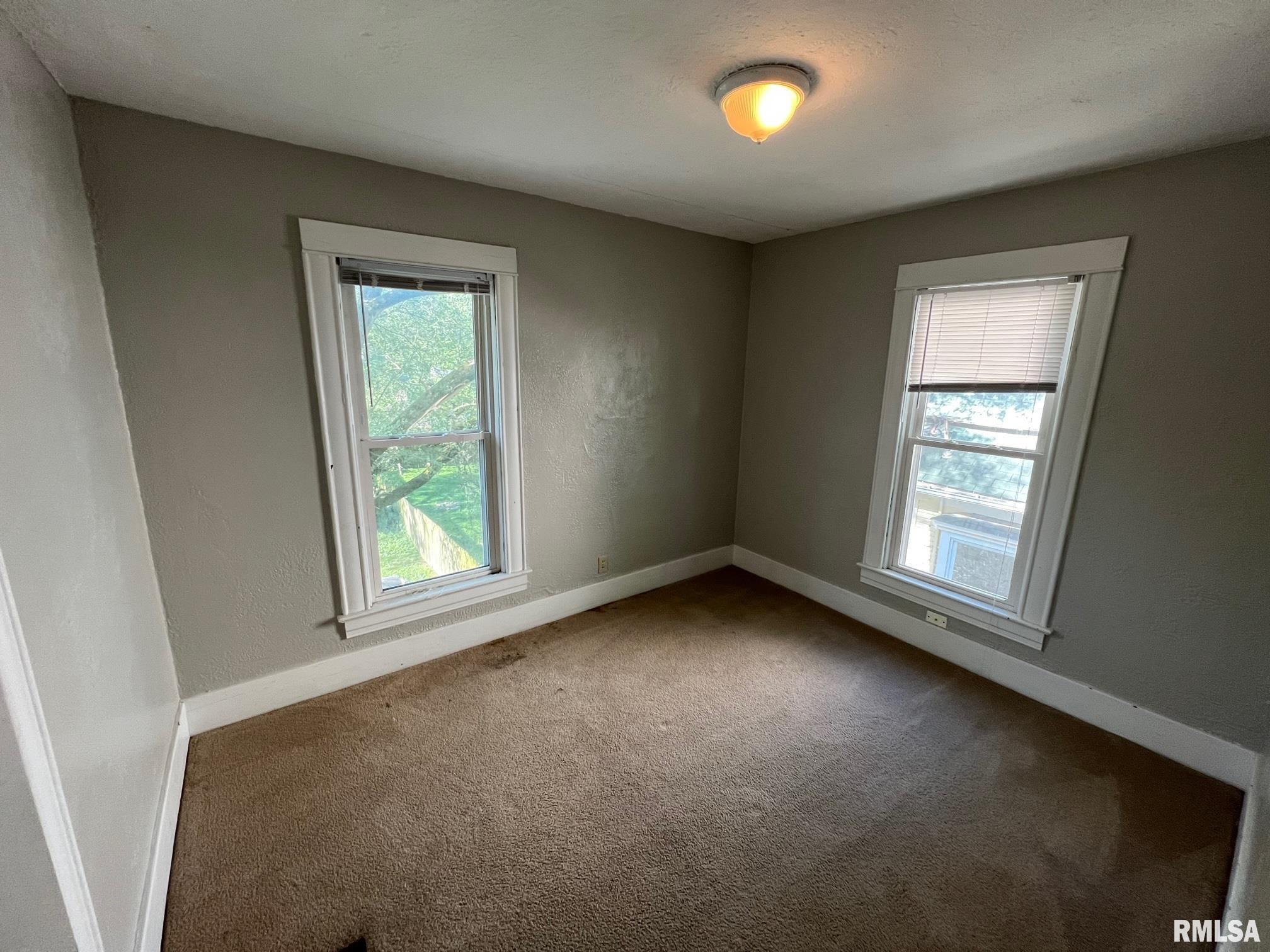 1337 West Macon Street Decatur, IL 62522 - Photo 14 of 25