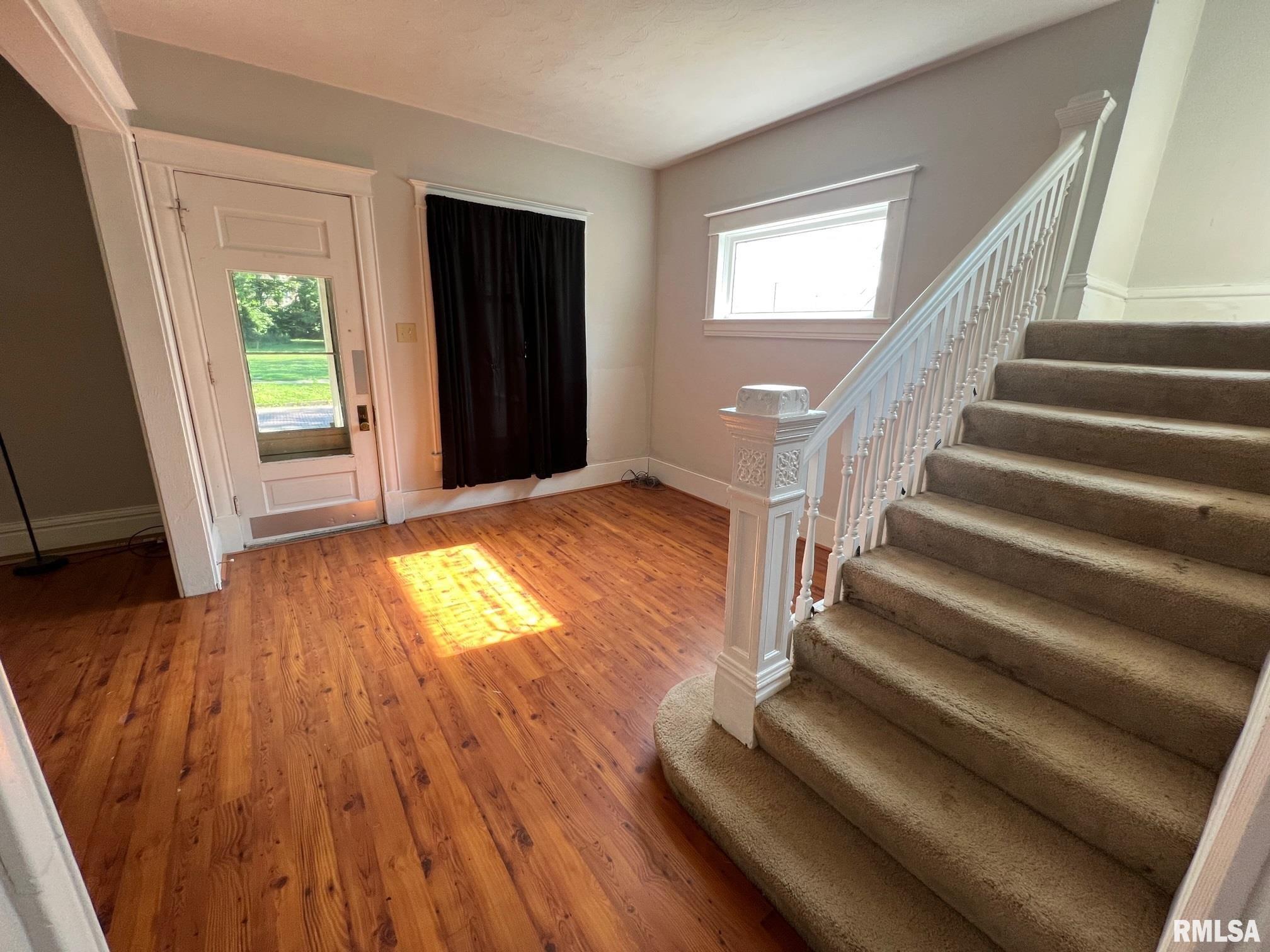 1337 West Macon Street Decatur, IL 62522 - Photo 4 of 25