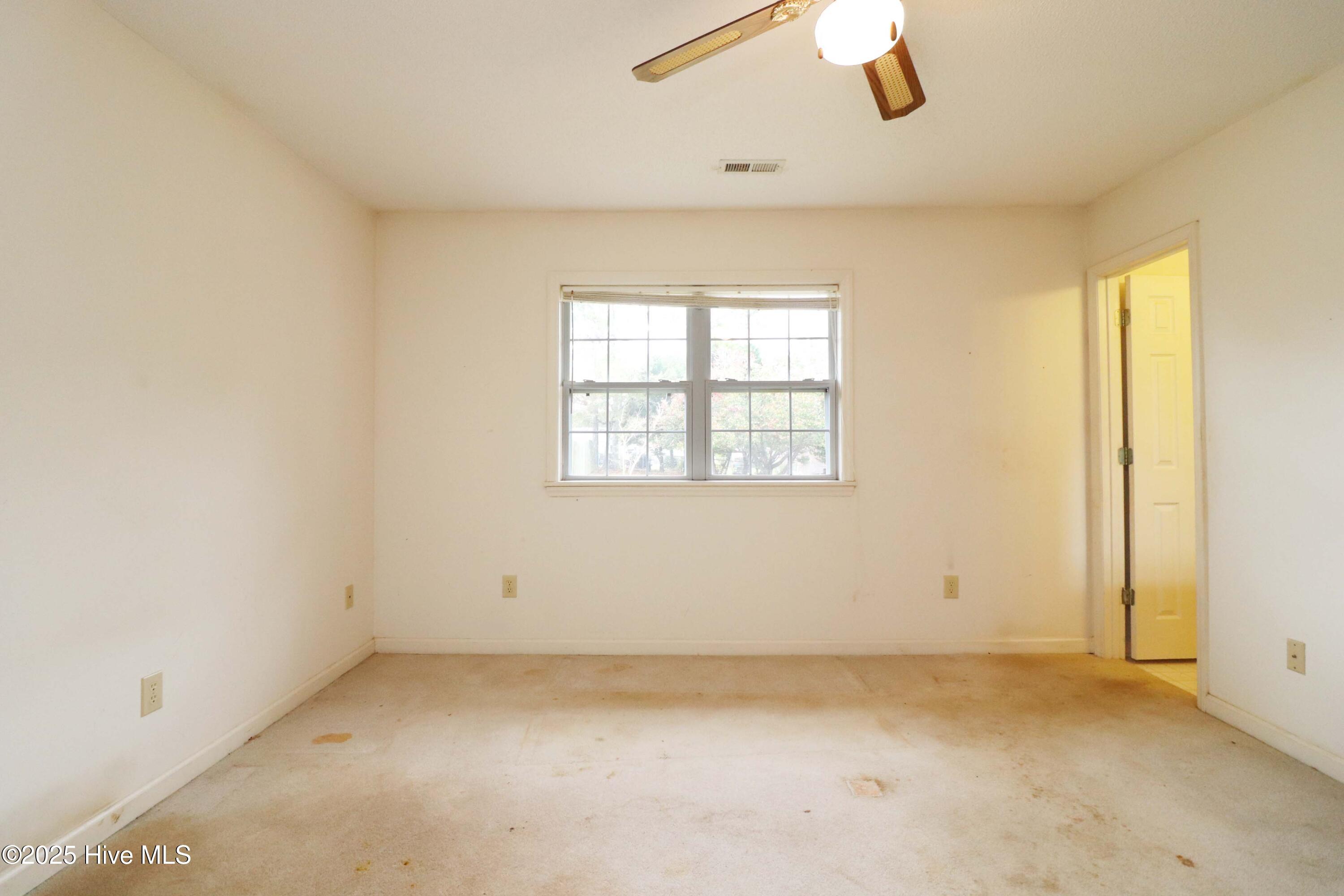 118 Turtle Court Newport, NC 28570 - Photo 17 of 36 MBDR1