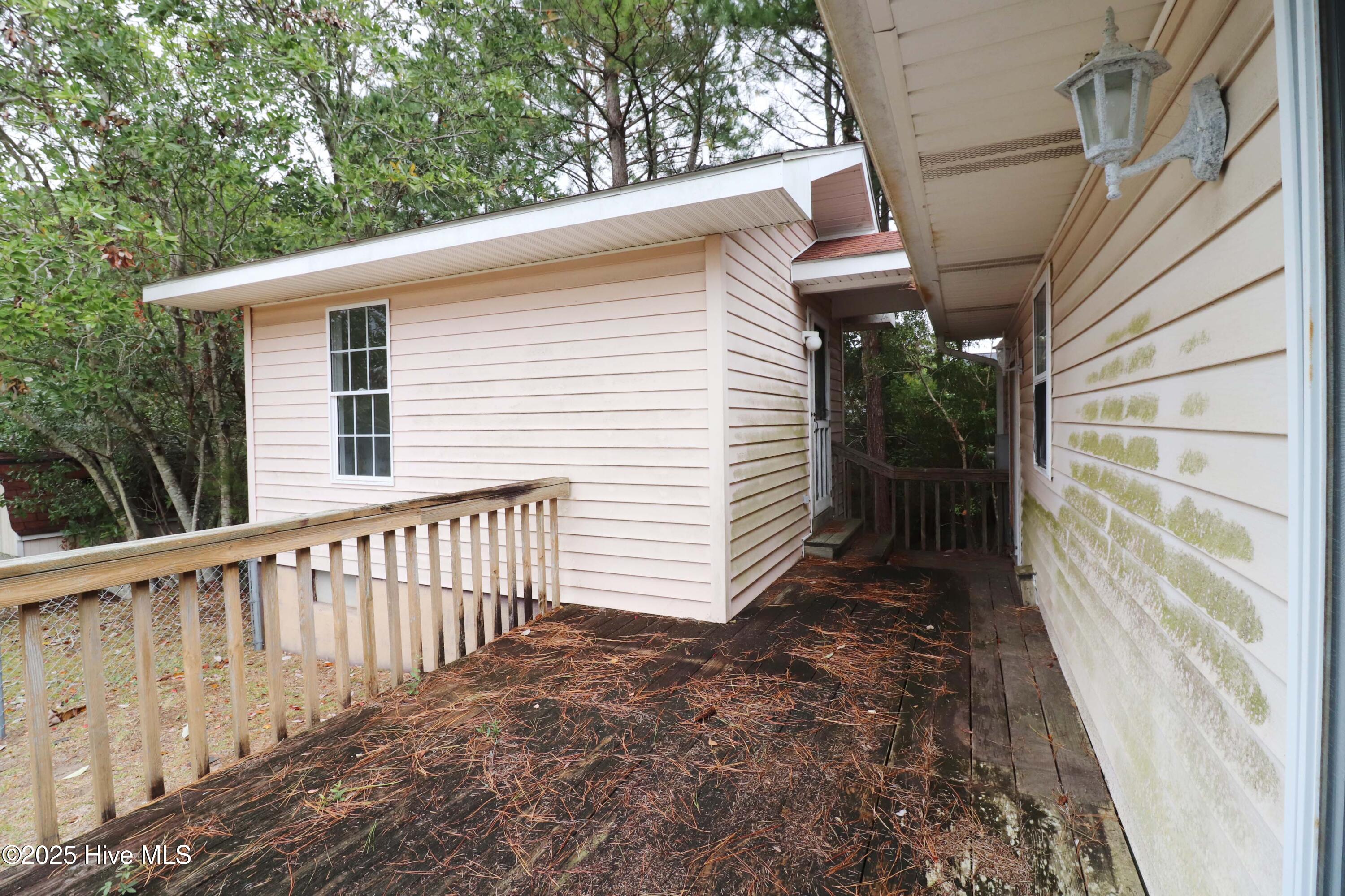 118 Turtle Court Newport, NC 28570 - Photo 30 of 36 W1