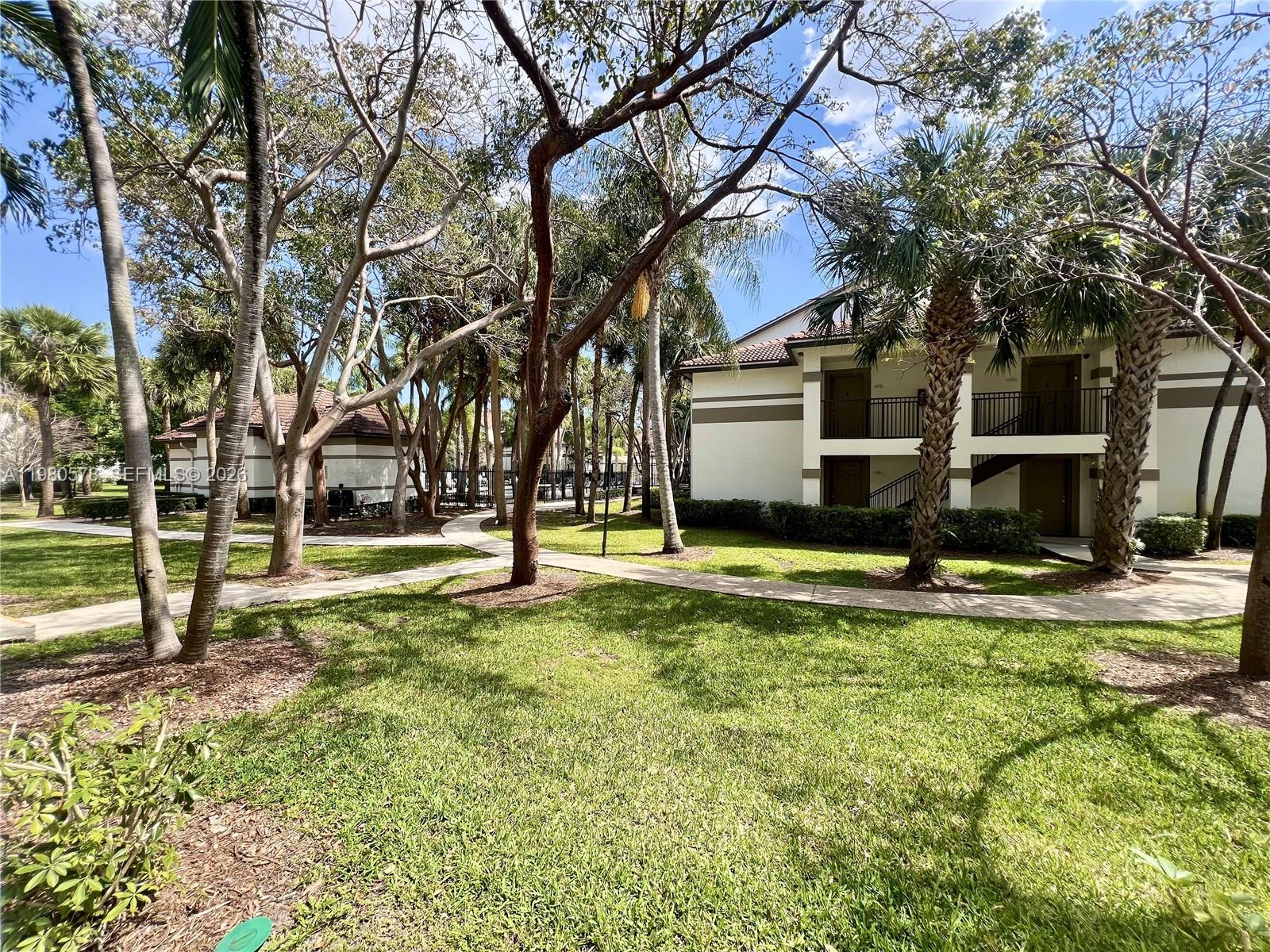 640 South Park Road, Unit 124 Hollywood, FL 33021 - Photo 27 of 31 Photo 27