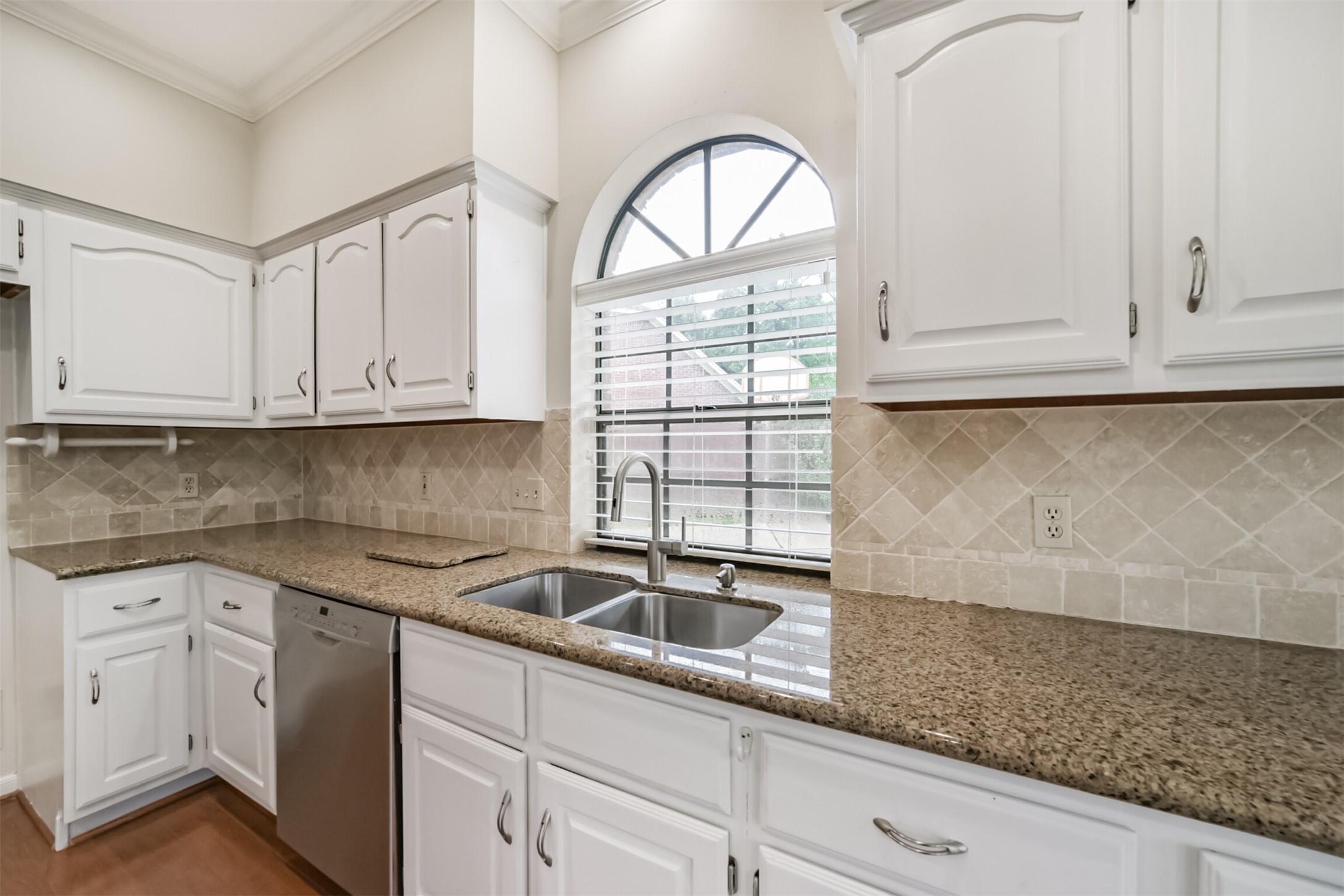 2214 Cherrytree Ridge Lane Houston, TX 77062 - Photo 18 of 45