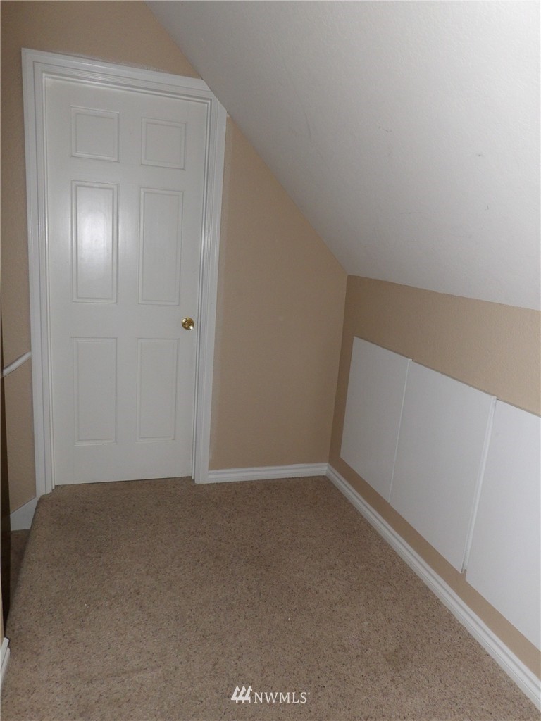 18516 22nd Drive Southeast Bothell, WA 98012 - Photo 21 of 25 Gallery Image 21