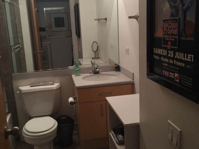 212 West Washington Street, Unit 2002 Chicago, IL 60606 - Photo 8 of 10