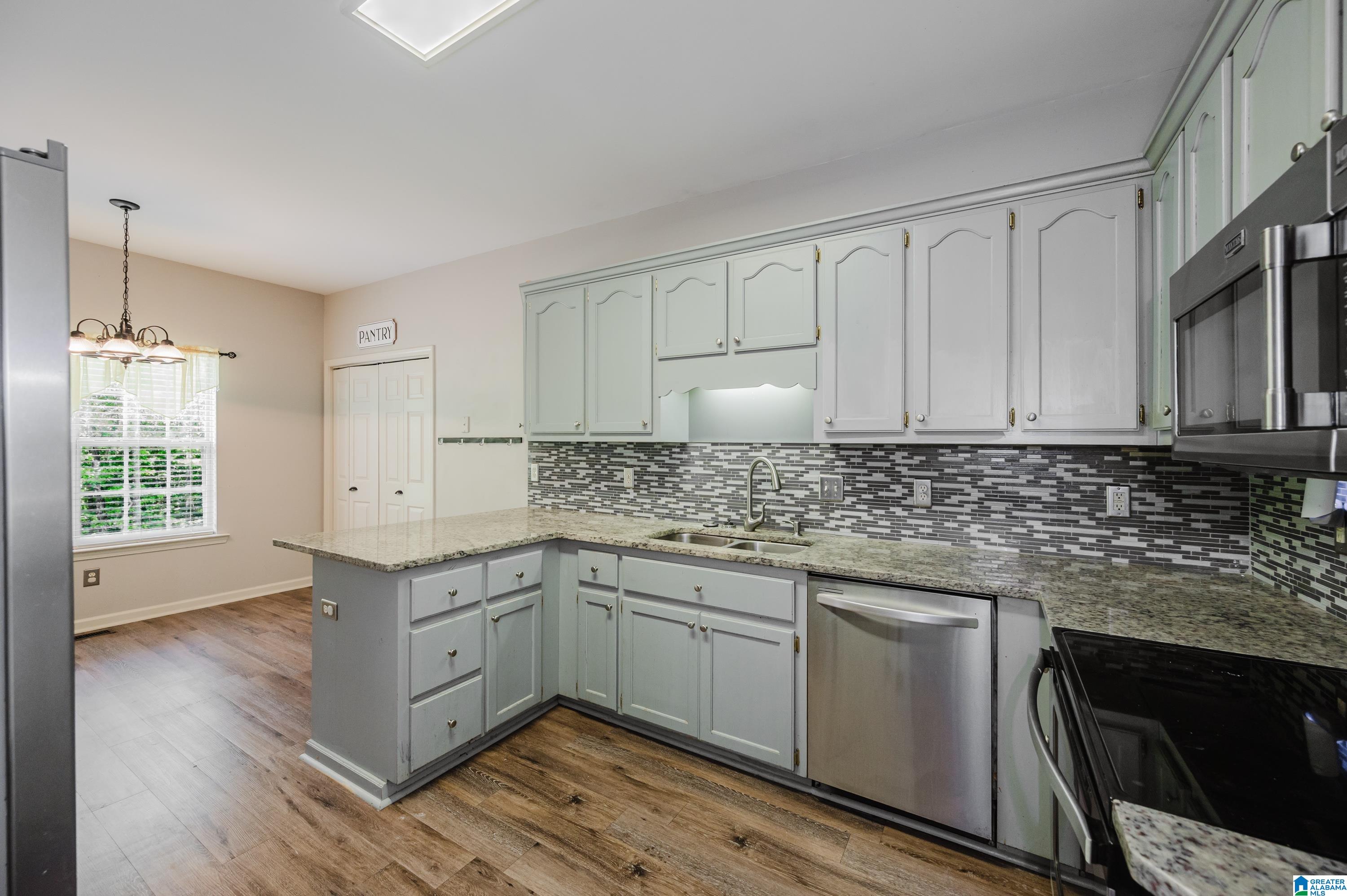 128 Magnolia Ridge Circle Chelsea, AL 35043 - Photo 17 of 57
