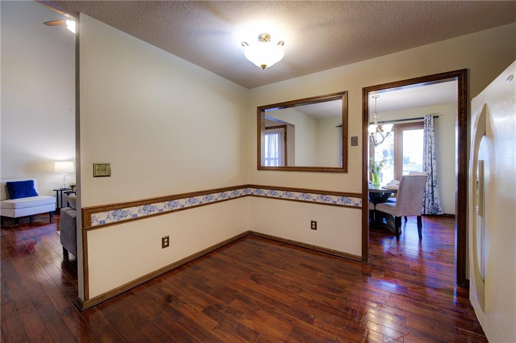 236 Southwest Raintree Drive Lee's Summit, MO 64082 - Photo 11 of 35