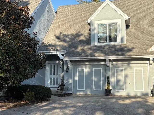 $299,000 | 236 Southwest Raintree Drive, Lee's Summit, MO 64082