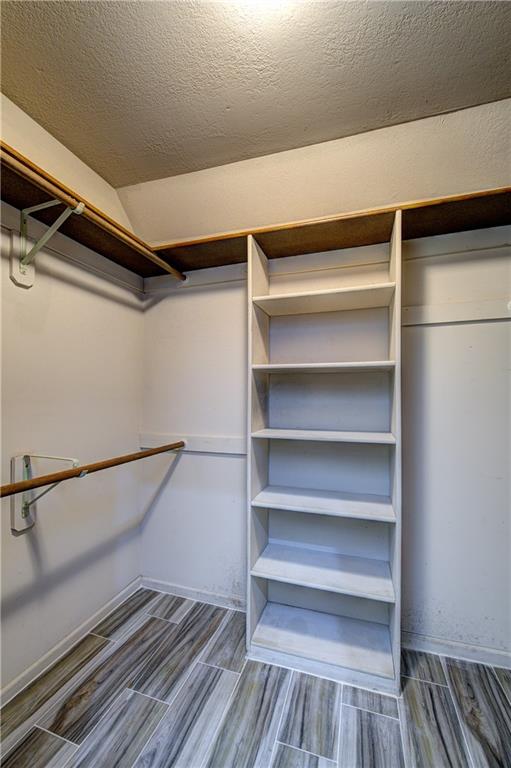 236 Southwest Raintree Drive Lee's Summit, MO 64082 - Photo 23 of 35