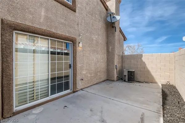 $2,300 | 7609 Almeria Street, Las Vegas, NV 89128