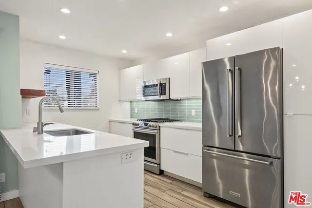 $4,500 | 1802 20th Street, Unit B, Santa Monica, CA 90404