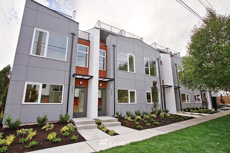 3907 Southwest Findlay Street Seattle, WA 98136 - Photo 1 of 15