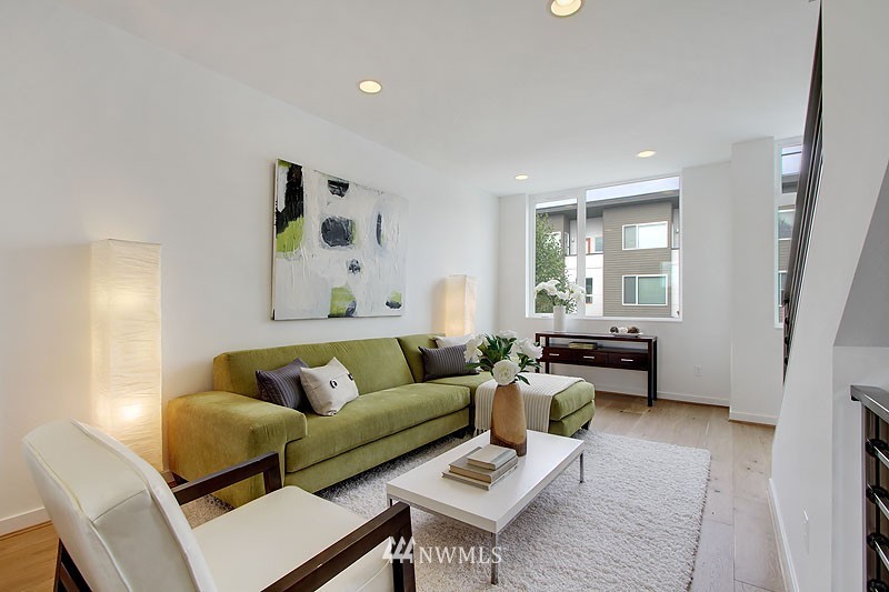 3907 Southwest Findlay Street Seattle, WA 98136 - Photo 8 of 15