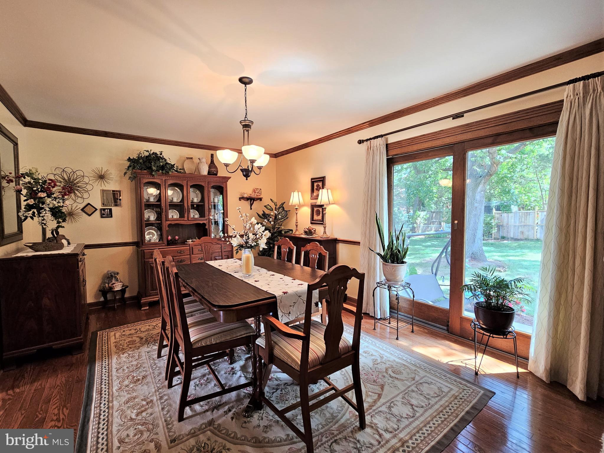 8813 Weems Road Manassas, VA 20110 - Photo 18 of 39 Dining Room Toward Rear Patio
