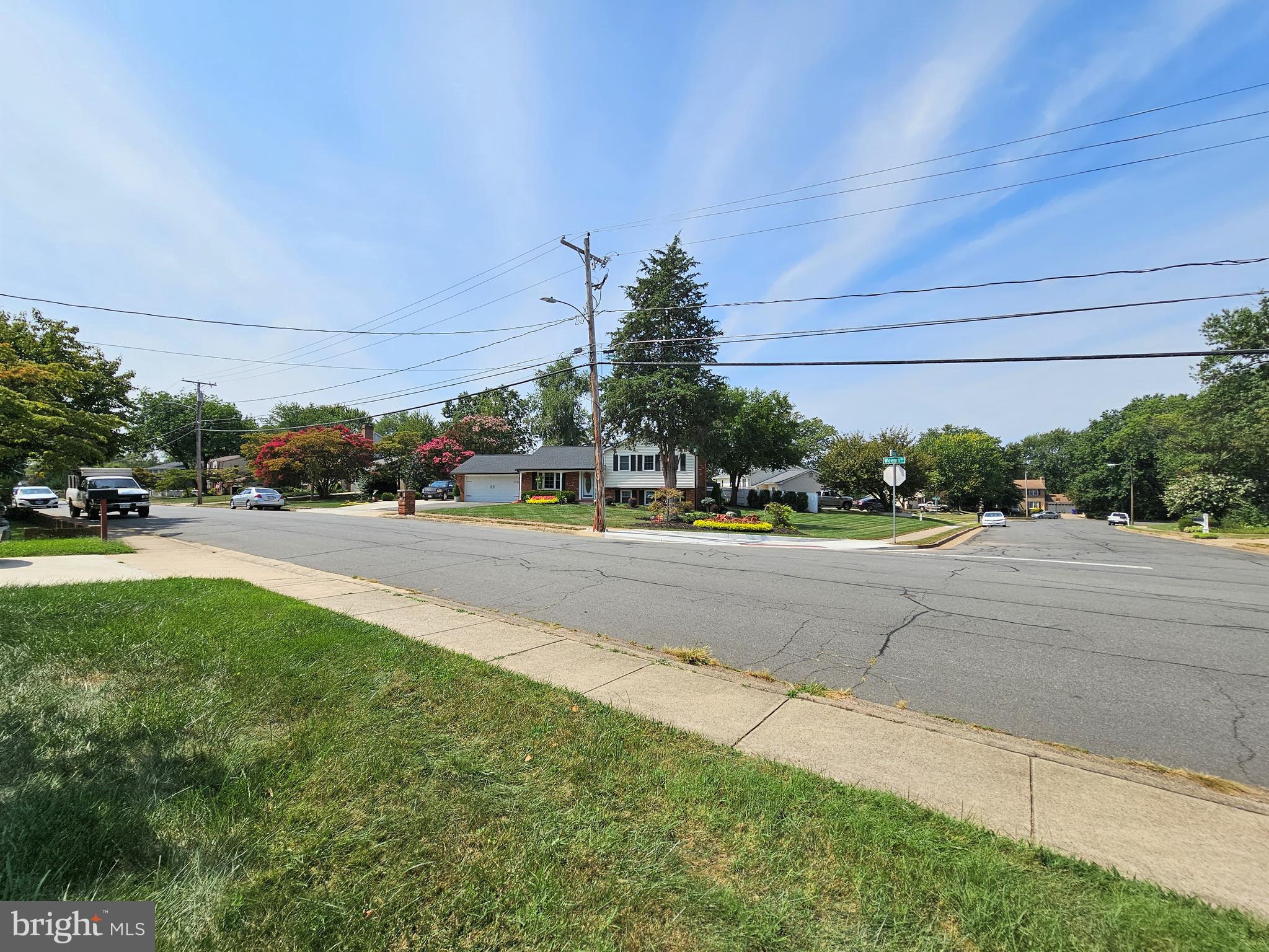 8813 Weems Road Manassas, VA 20110 - Photo 4 of 39 Street View