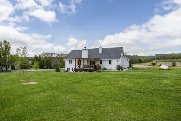 $699,900 | 13541 West Beloit Newark Road, Brodhead, WI 53520