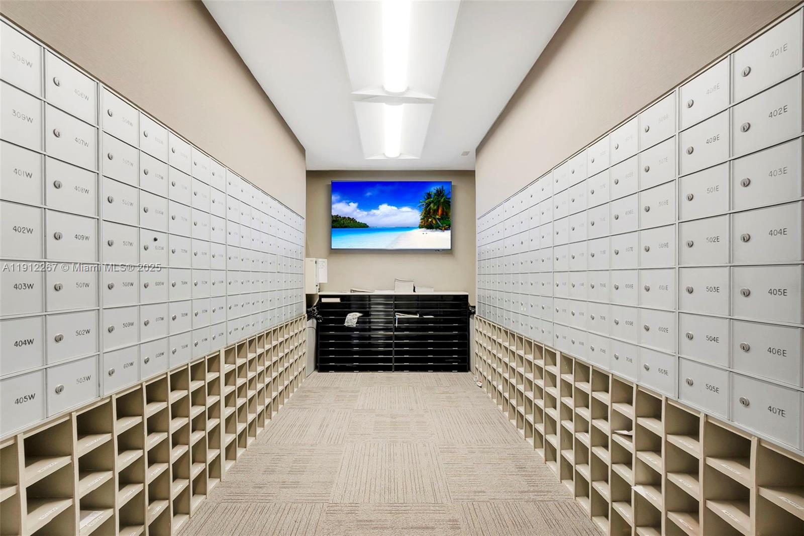 2121 North Ocean Boulevard, Unit 204W Boca Raton, FL 33431 - Photo 44 of 59 a bathroom with a bathtub and shower